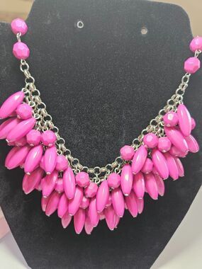 Simple Addiction pink statement necklace 21-24"